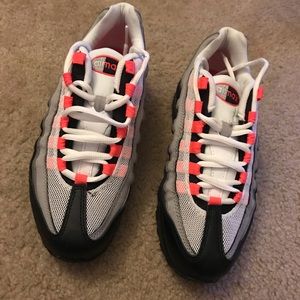 Nike Air Max 95 (Grade School)